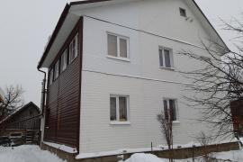 Продам дом для большой и дружной семьи.  Много места и недорого.